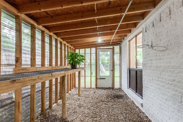 2718 Running Brook Lane, Dallas, TX 75228