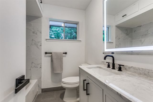 2718 Running Brook Lane, Dallas, TX 75228