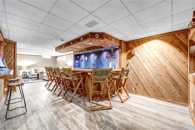 9871 Highland Drive, Brecksville, OH 44141