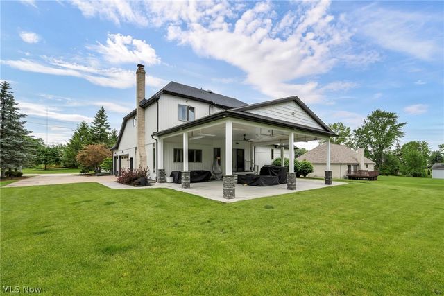 9871 Highland Drive, Brecksville, OH 44141