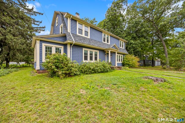 34 Clintonville Road, North Haven, CT 06473