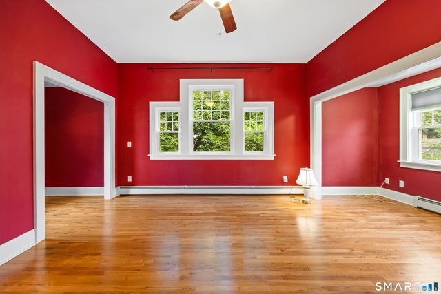 34 Clintonville Road, North Haven, CT 06473
