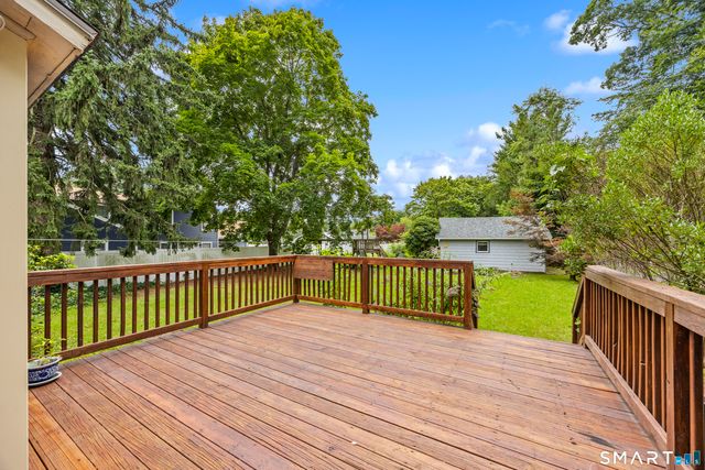 34 Clintonville Road, North Haven, CT 06473