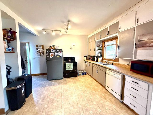 181 DOTY STREET, Fond Du Lac, WI 54935