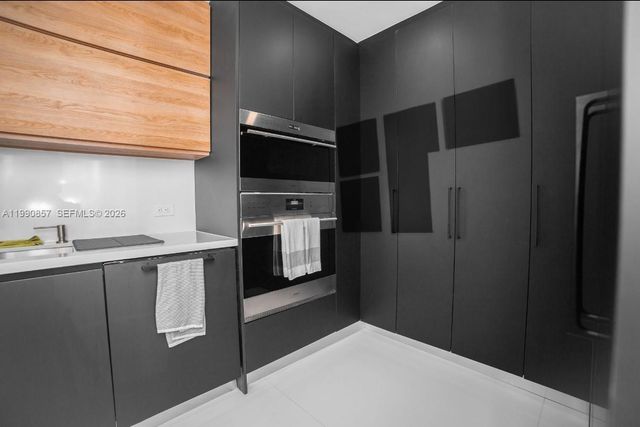 5600 Collins Ave 14K, Miami Beach, FL 33140