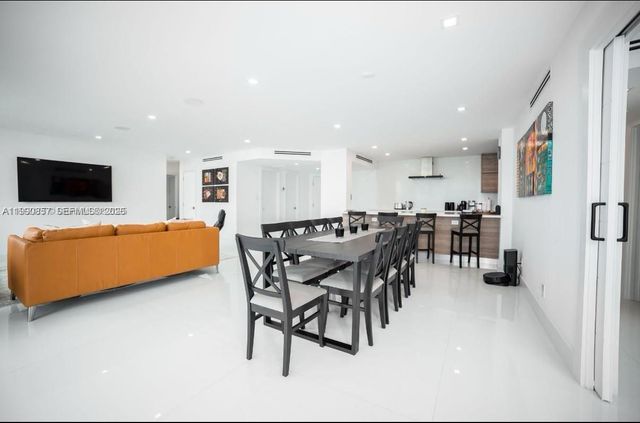 5600 Collins Ave 14K, Miami Beach, FL 33140