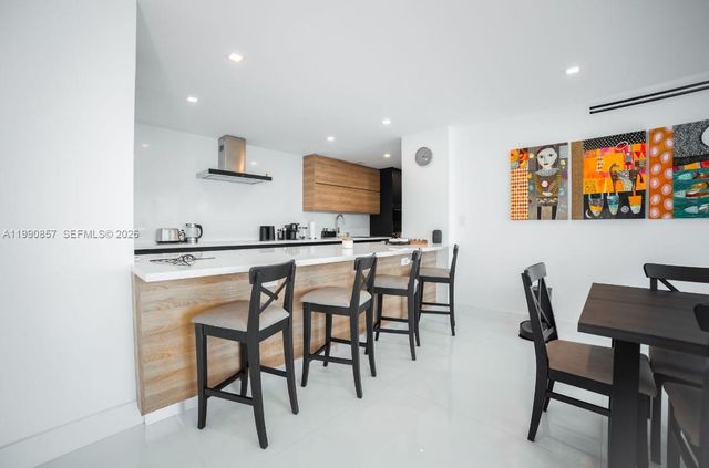 5600 Collins Ave 14K, Miami Beach, FL 33140