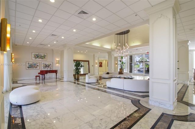 5600 Collins Ave 14K, Miami Beach, FL 33140