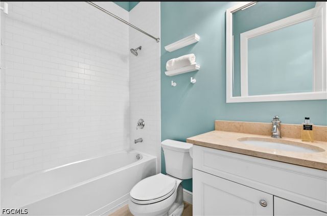 1637 Sabal Sands RD, Sanibel, FL 33957