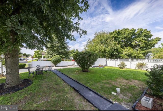 202 E MAIN ST, Penns Grove, NJ 08069