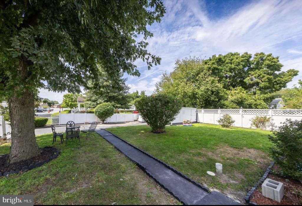 202 E MAIN ST, PENNS GROVE, NJ 08069 — photo 4