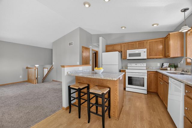 5920 Belfry Lane NW, Rochester, MN 55901