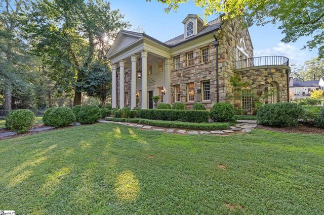 48 Ridgeland Drive, Greenville, SC 29601