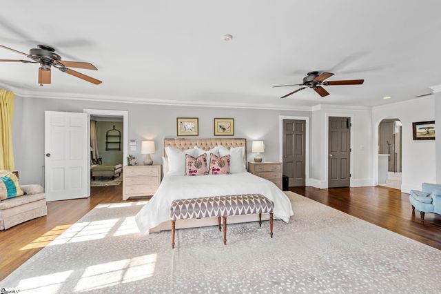 48 Ridgeland Drive, Greenville, SC 29601