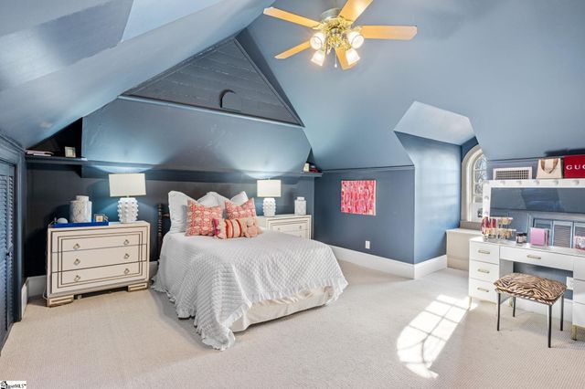 48 Ridgeland Drive, Greenville, SC 29601