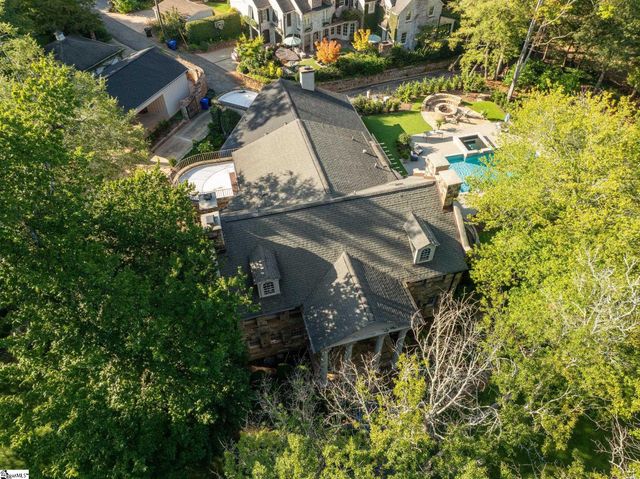 48 Ridgeland Drive, Greenville, SC 29601