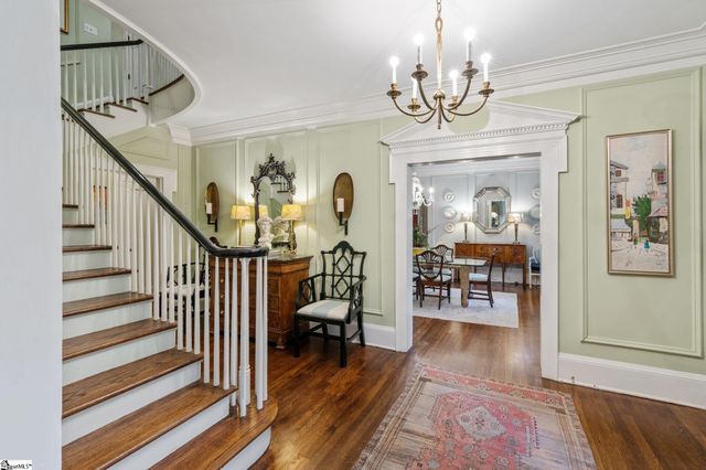 48 Ridgeland Drive, Greenville, SC 29601