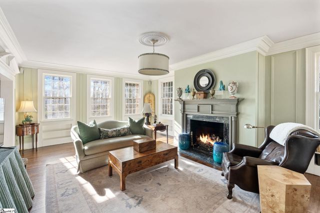 48 Ridgeland Drive, Greenville, SC 29601