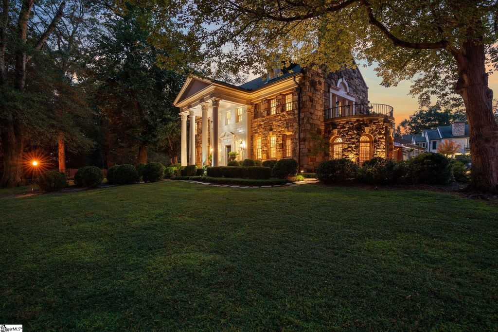 48 Ridgeland Drive, Greenville, SC 29601