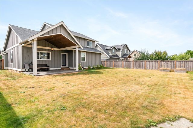 2158 Shortcake Lane, Lynden, WA 98264