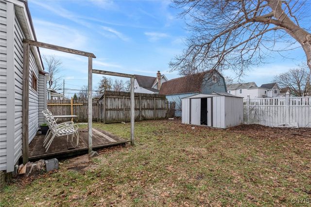 203 Mccool Avenue, Dewitt, NY 13057