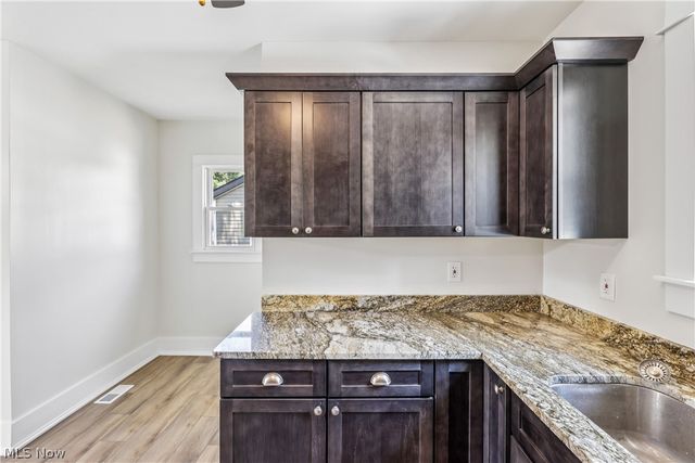 1551 Preston Avenue, Akron, OH 44305