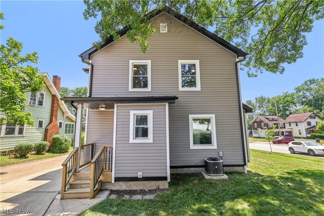 1551 Preston Avenue, Akron, OH 44305