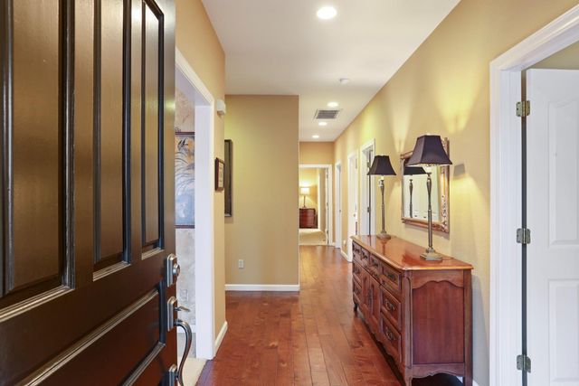 19321 Page Ct, Woodbridge, CA 95258