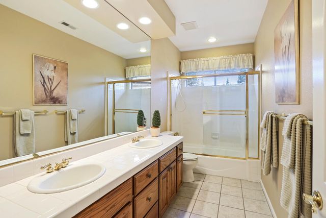 19321 Page Ct, Woodbridge, CA 95258