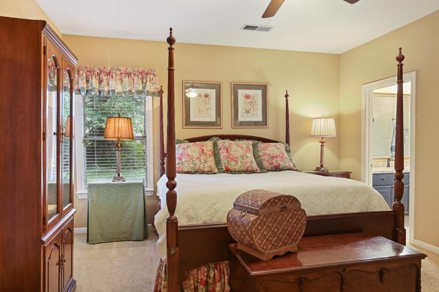 19321 Page Ct, Woodbridge, CA 95258