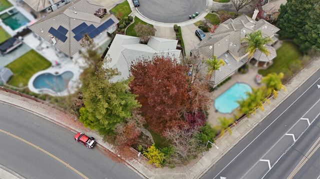 19321 Page Ct, Woodbridge, CA 95258