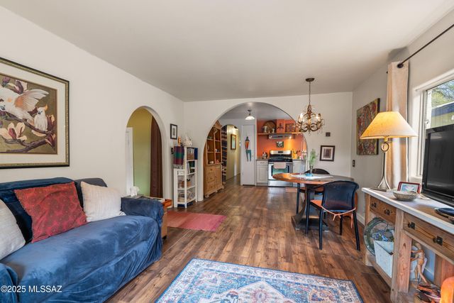 402 Sheard Drive, Patagonia, AZ 85624