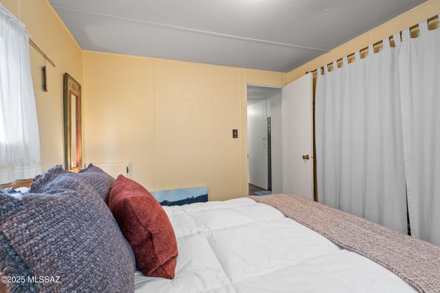 402 Sheard Drive, Patagonia, AZ 85624