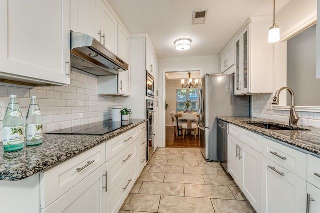 7422 Foxworth Drive, Dallas, TX 75248