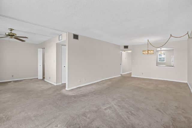 2571 Aragon Blvd 214, Sunrise, FL 33322