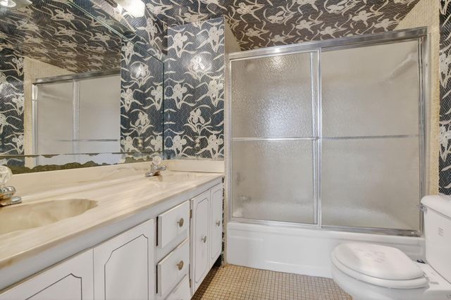 2571 Aragon Blvd 214, Sunrise, FL 33322