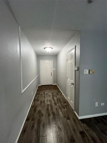 6448 Alisa Lane 601, Houston, TX 77084