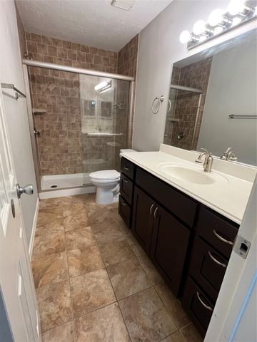 6448 Alisa Lane 601, Houston, TX 77084