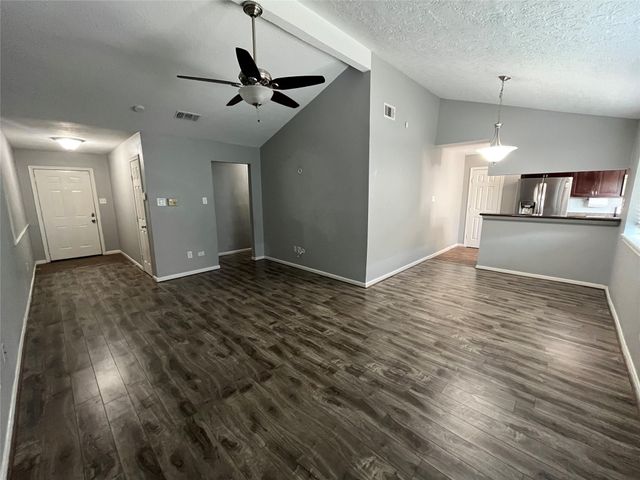 6448 Alisa Lane 601, Houston, TX 77084