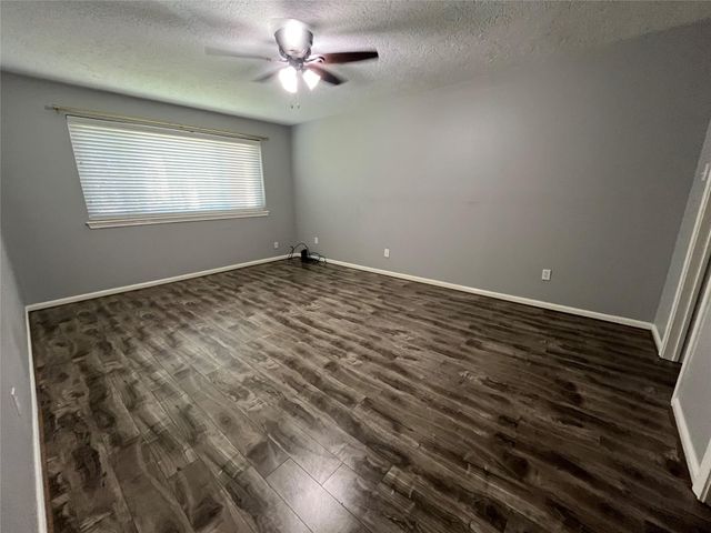 6448 Alisa Lane 601, Houston, TX 77084