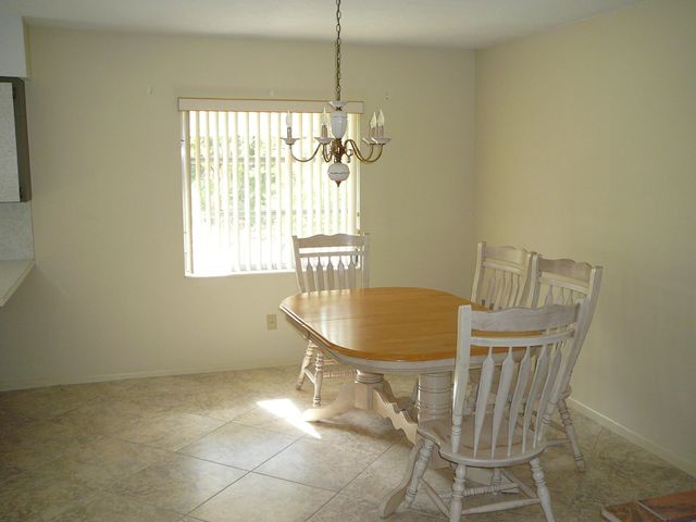 2921 Sherwood Lane, Fort Pierce, FL 34982