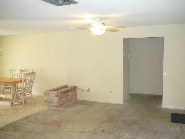 2921 Sherwood Lane, Fort Pierce, FL 34982