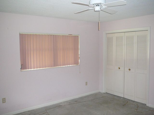 2921 Sherwood Lane, Fort Pierce, FL 34982