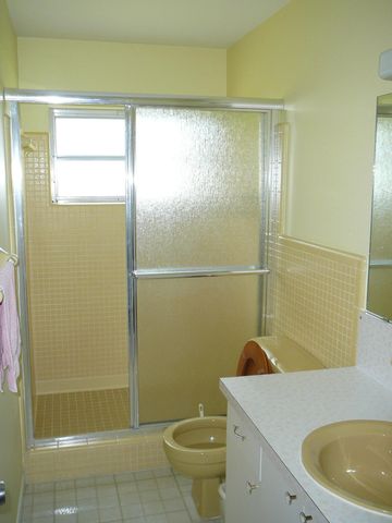 2921 Sherwood Lane, Fort Pierce, FL 34982