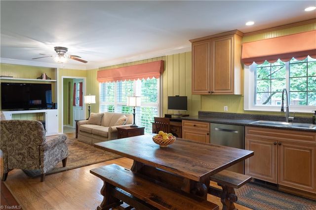 612 Hilltop Drive, Lexington, NC 27292