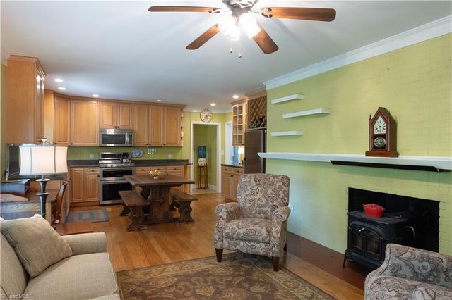 612 Hilltop Drive, Lexington, NC 27292