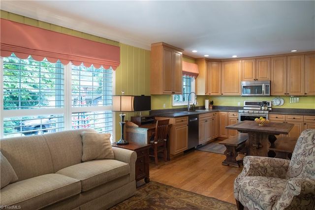 612 Hilltop Drive, Lexington, NC 27292