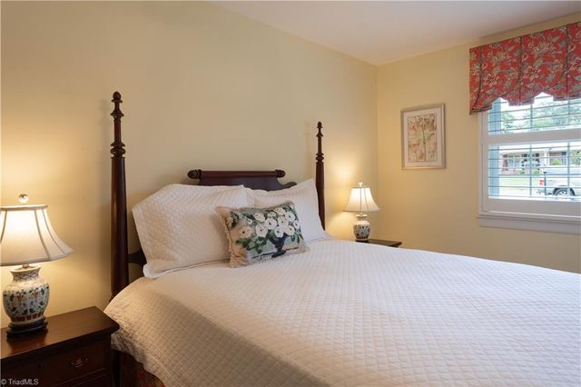 612 Hilltop Drive, Lexington, NC 27292