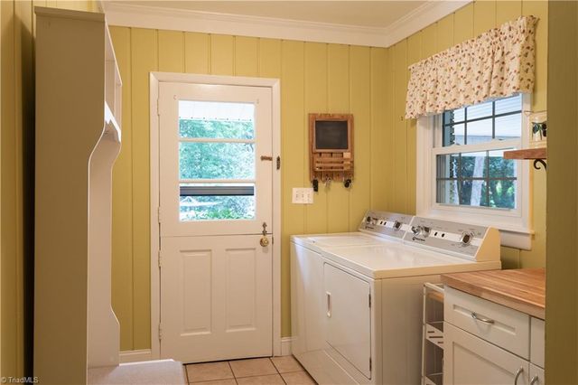 612 Hilltop Drive, Lexington, NC 27292