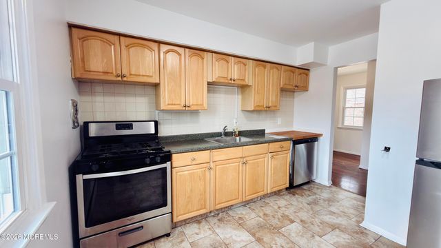 364 Westwood Avenue 39, Long Branch, NJ 07740